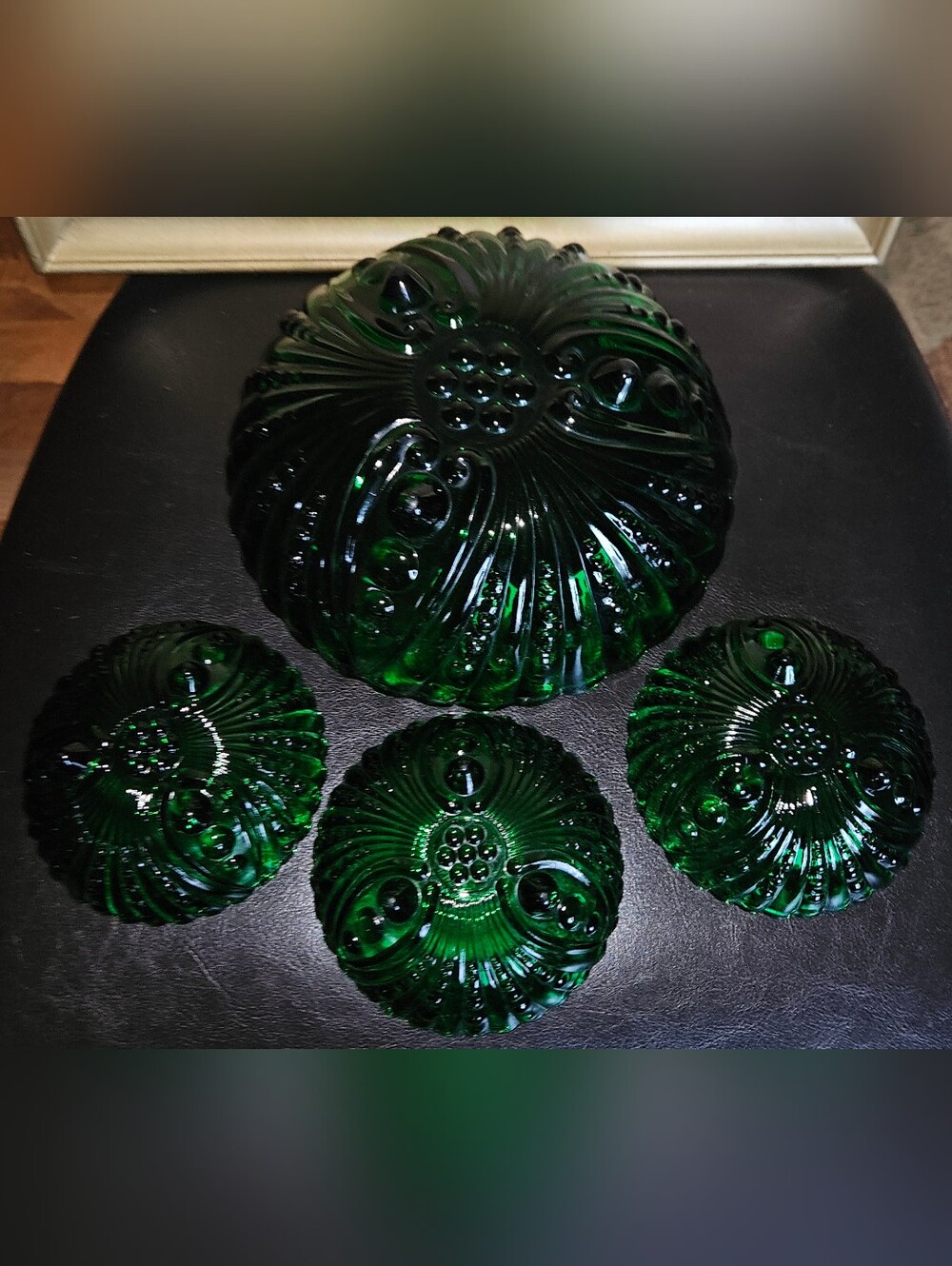 Vtg Anchor Hocking Emerald Green Bubble 3 Footed 1 Fruit & 3 Sauce Bowls